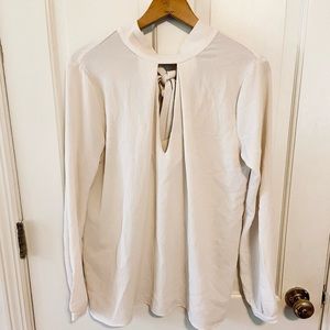 NSR off white cutout boho dressy tie neck BLouse